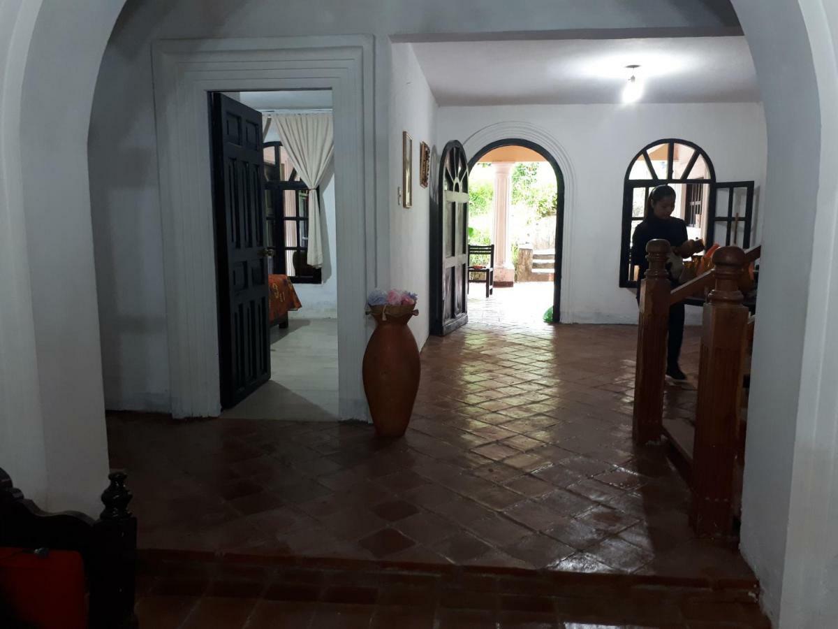 Hosteria Del Virrey - B&B San Cristóbal de Las Casas Extérieur photo